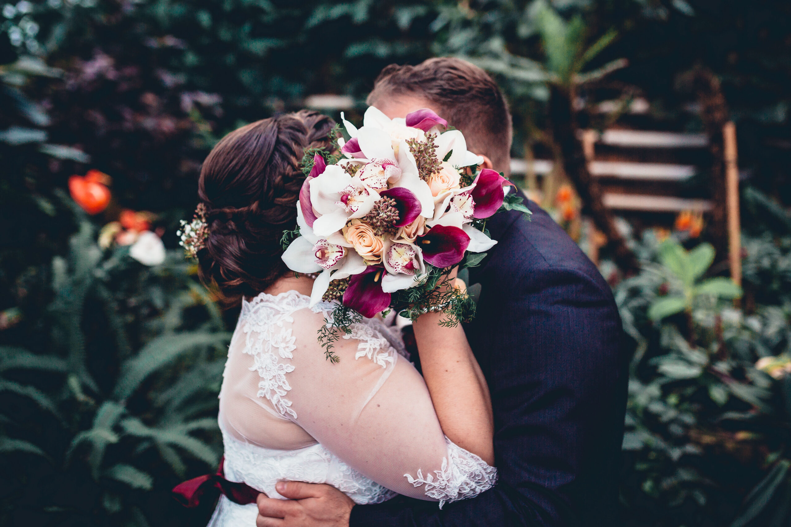 Mottohochzeitsplanung 
Winterhochzeit Gewächshaus